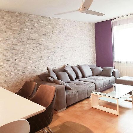 Апартаменти Penthouse "Marc Aurel" - Greatview, Wifi & Netflix Швайнфурт Екстер'єр фото
